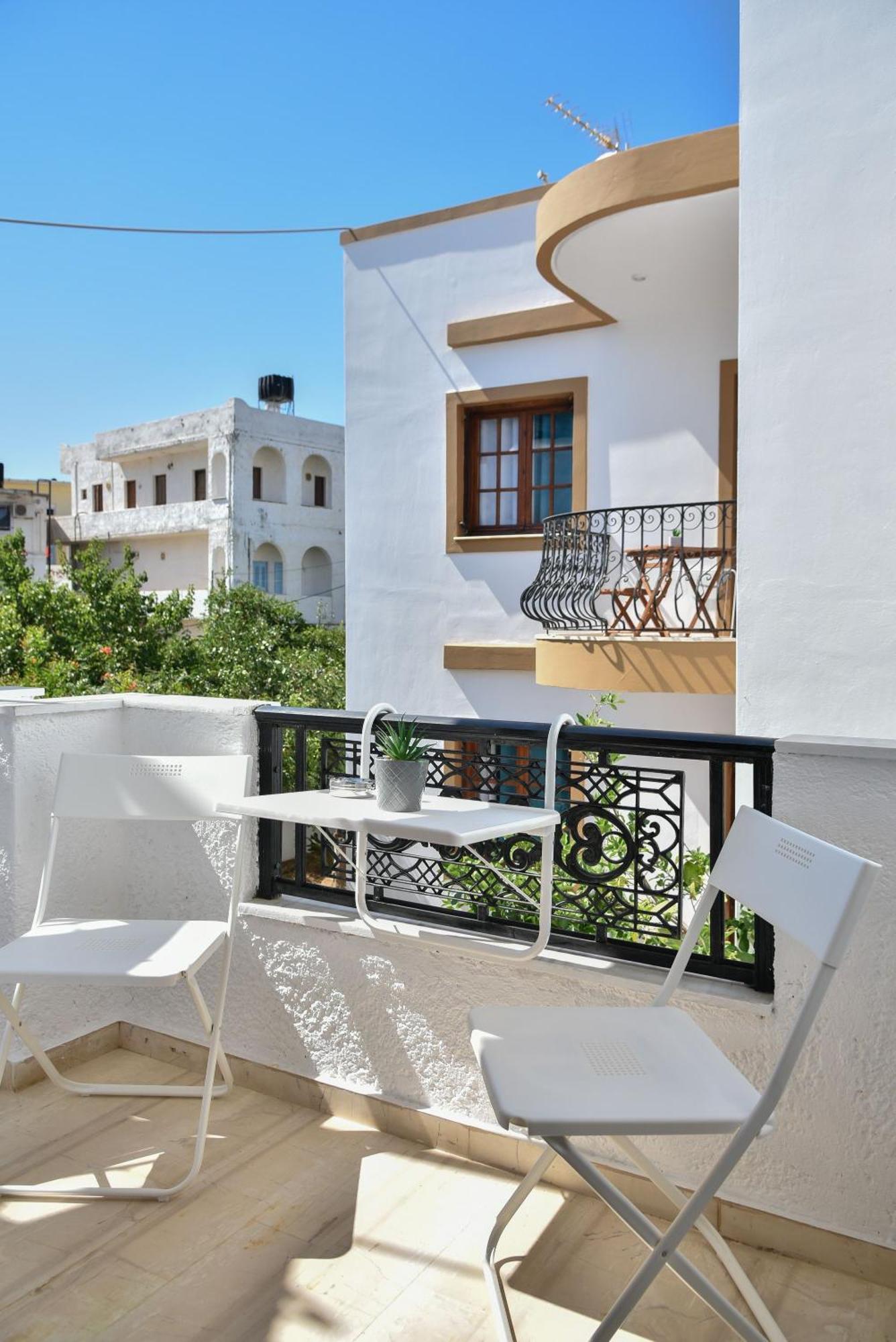 Eva & * Agia Pelagia (Crete)